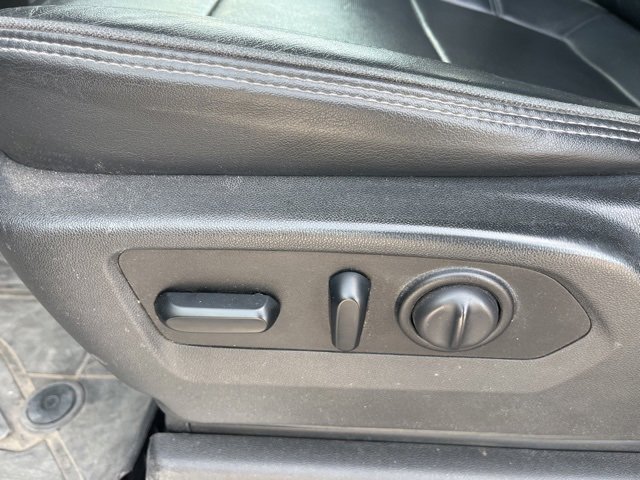 Used 2021 Chevrolet Silverado 1500 High Country image 16