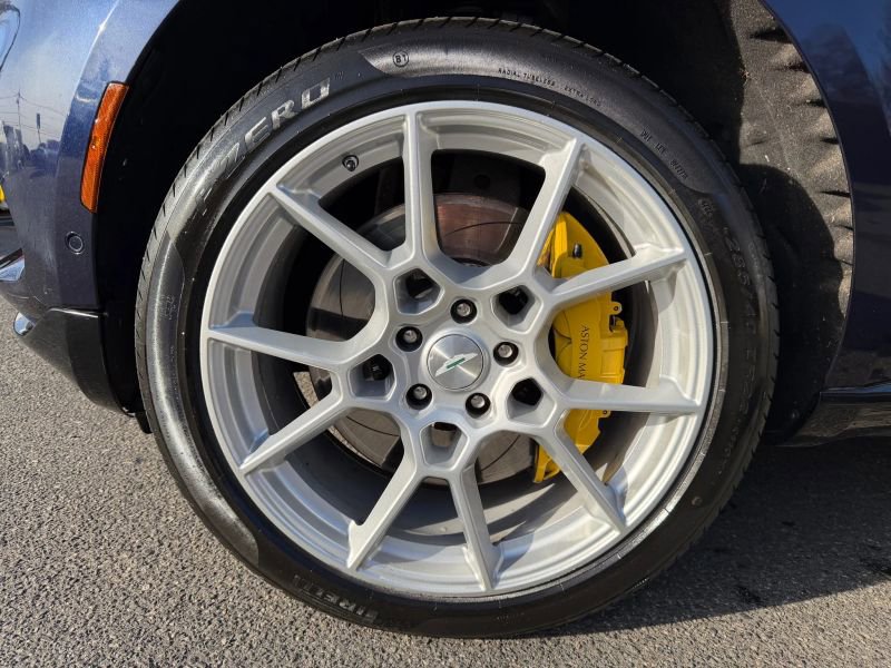 Used 2021 Aston Martin DBX Sport Utility 4D image 36