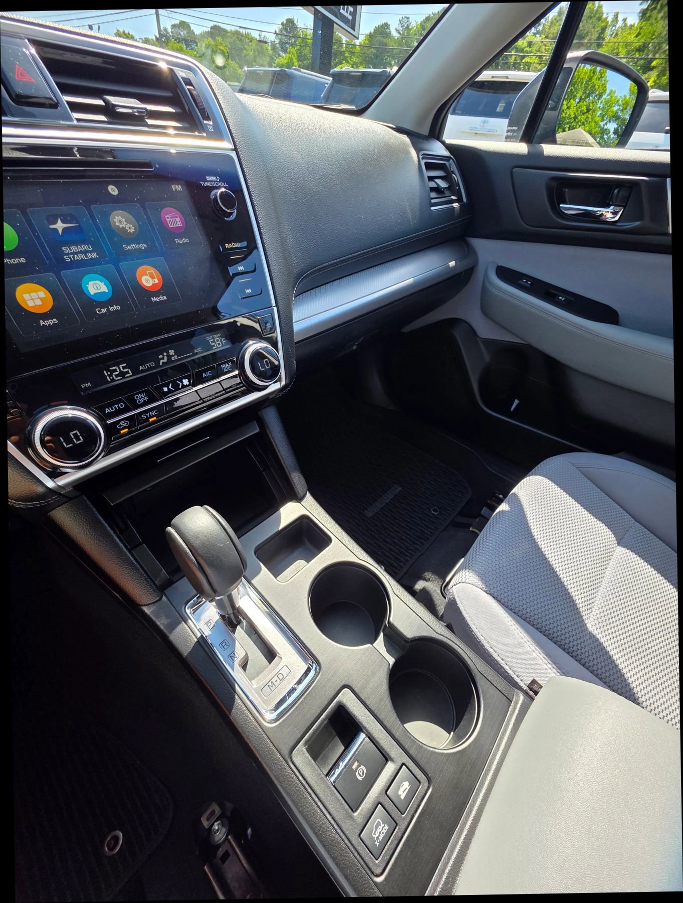 Used 2019 Subaru Outback 2.5i Premium image 17