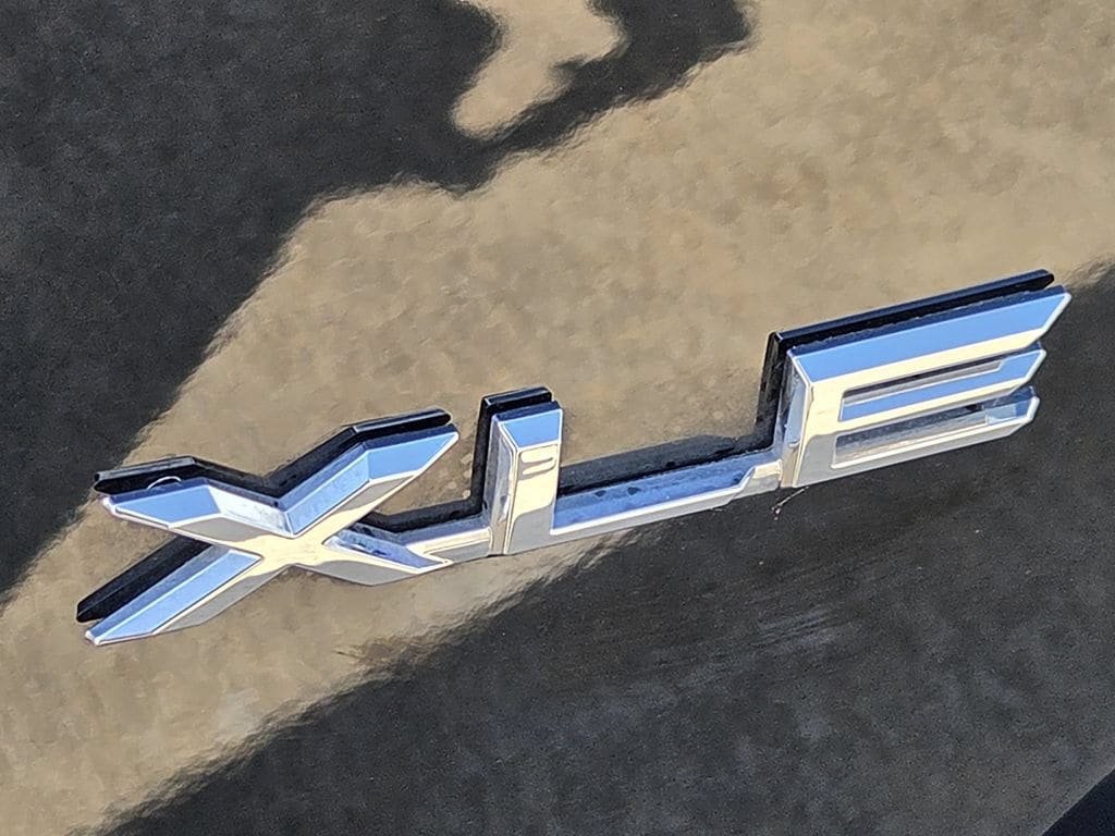 Used 2026 Toyota RAV4 XLE Premium FWD image 11