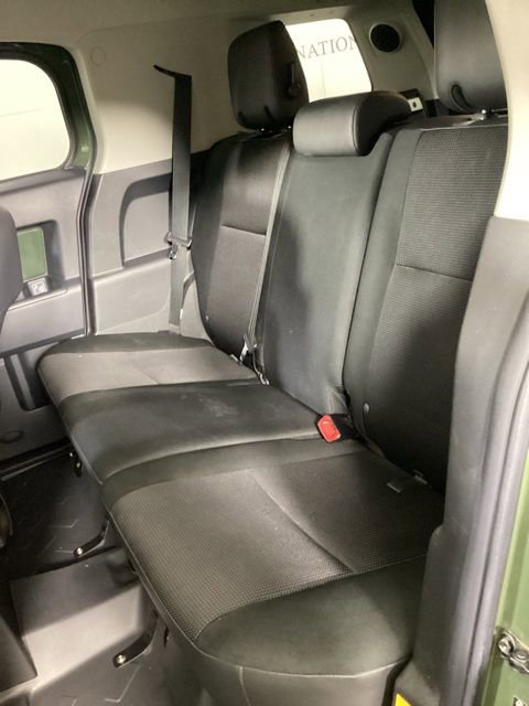 Used 2013 Toyota FJ Cruiser 4WD image 10