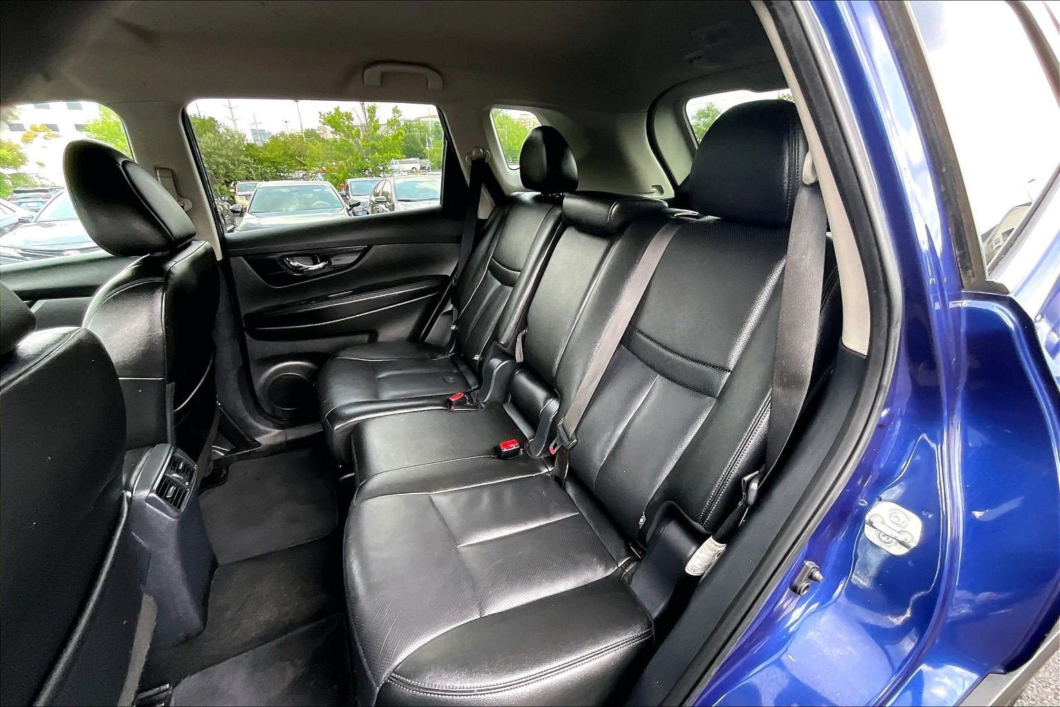Used 2019 Nissan Rogue SL AWD/4WD image 24
