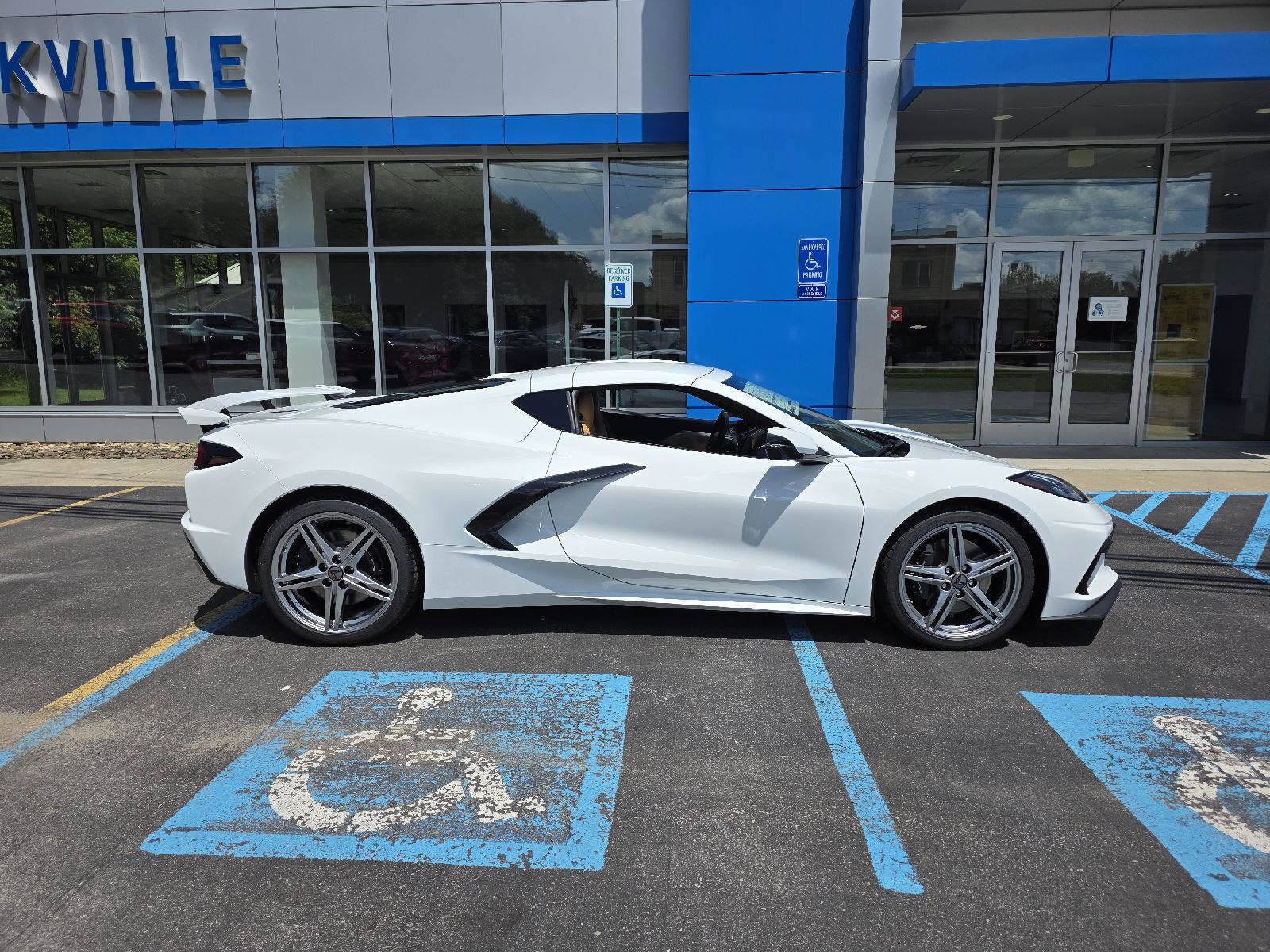 New 2026 Chevrolet Corvette Stingray Preferred Cpe w/ Z51 Performance Package RWD image 29