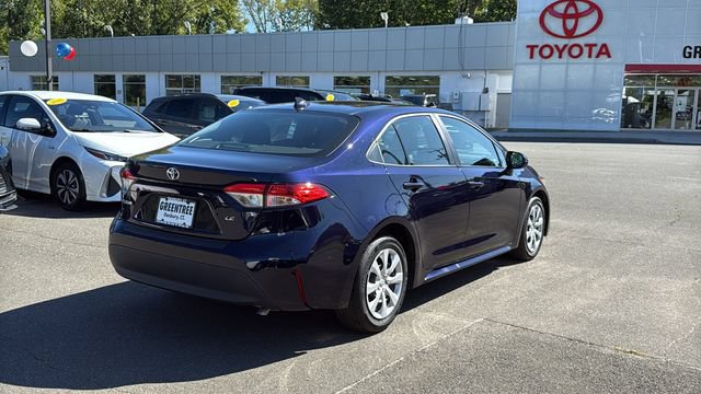 Used 2023 Toyota Corolla LE w/ Carpet Mat Package (TMS) FWD image 6