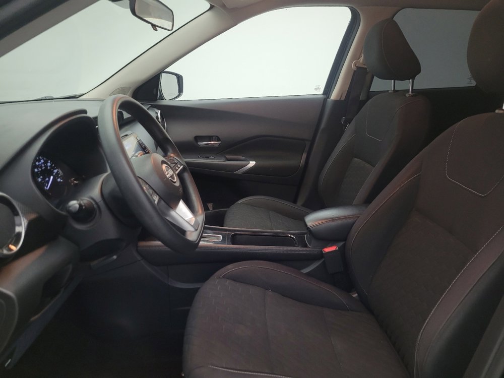 Used 2022 Nissan Kicks SV FWD image 17