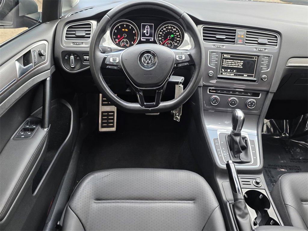 Used 2017 Volkswagen Golf Alltrack SE image 12