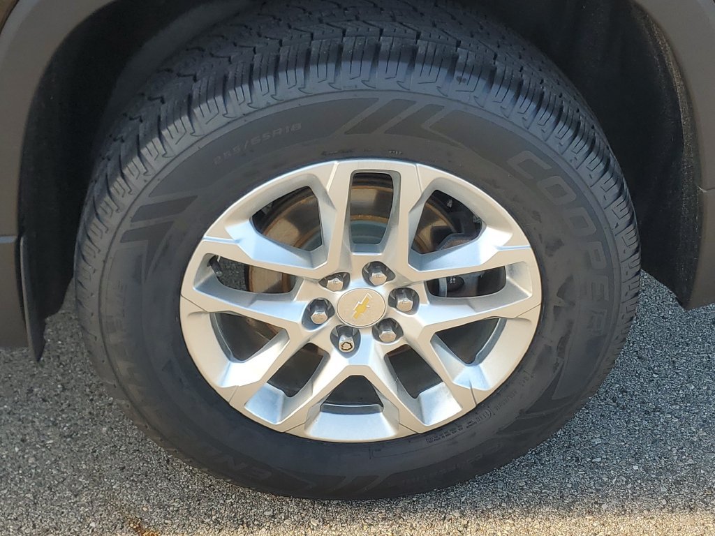 Used 2019 Chevrolet Traverse LT FWD image 6
