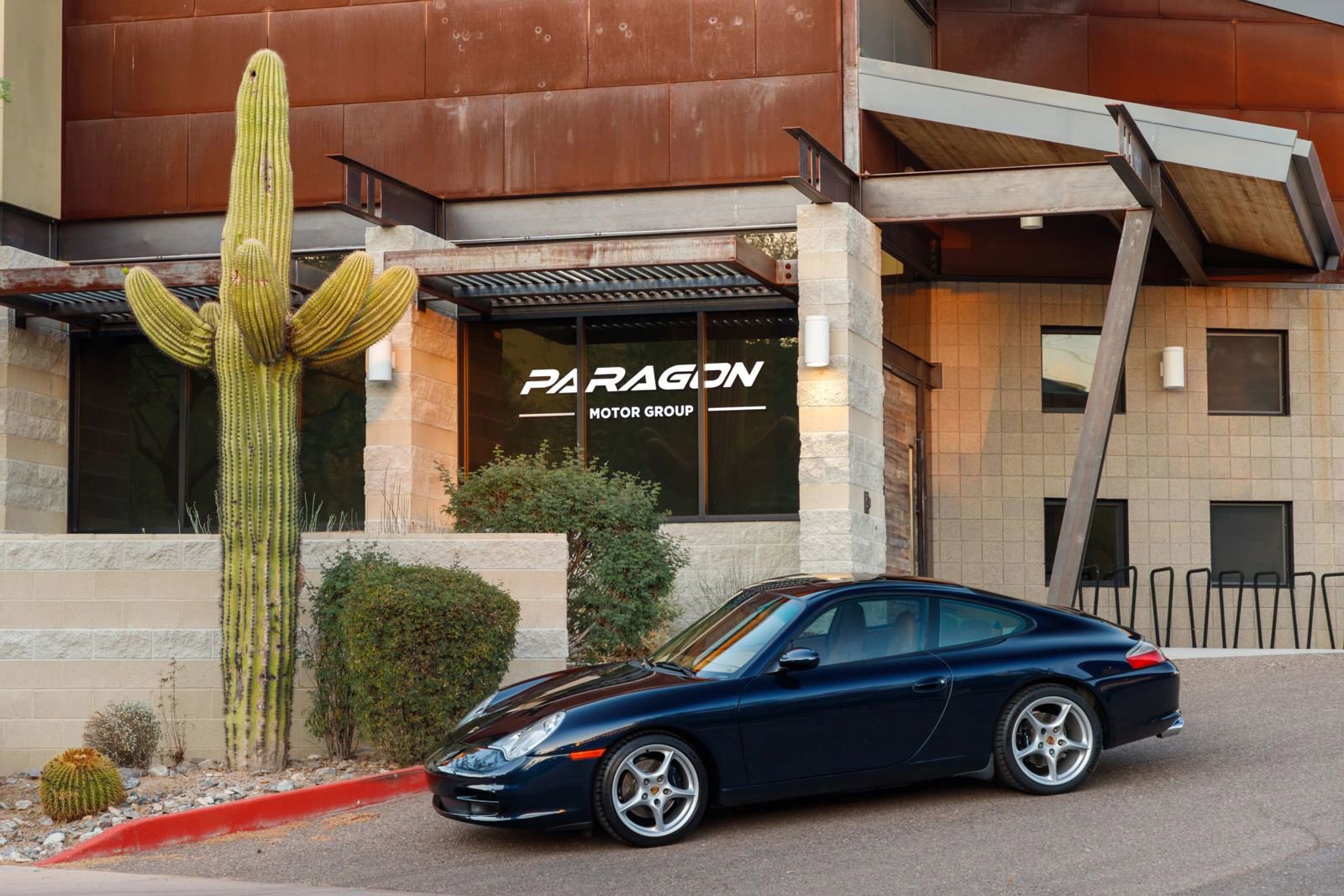 Used 2003 Porsche 911 Carrera image 1