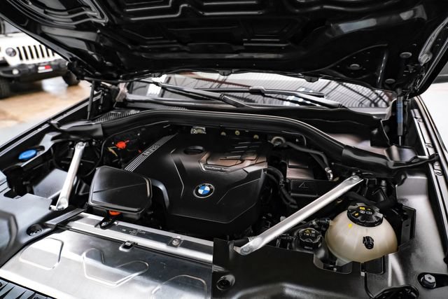 Used 2024 BMW X4 xDrive30i AWD/4WD image 48