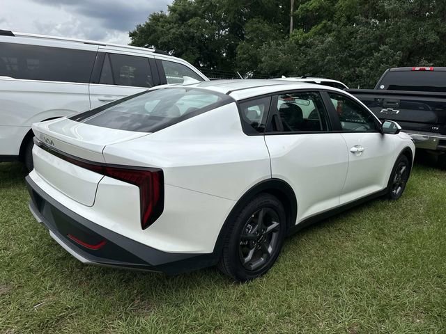 Used 2025 Kia K4 FWD image 5