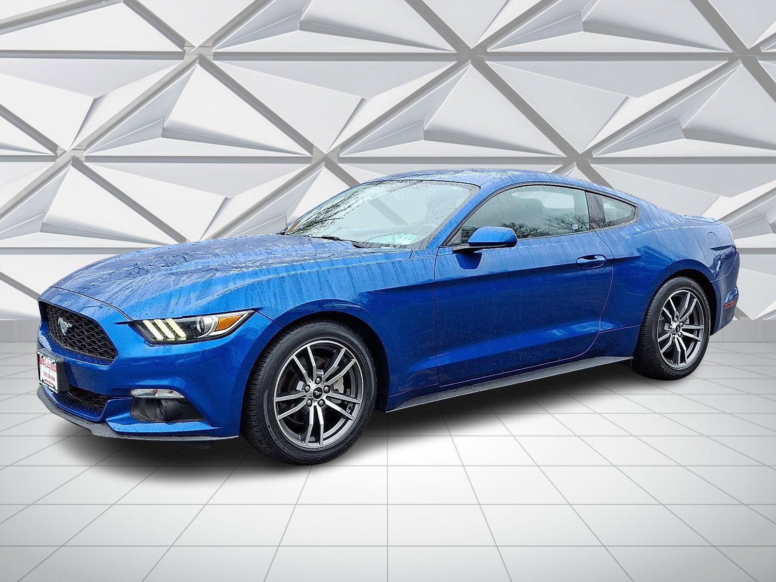 Used 2017 Ford Mustang Coupe RWD image 5