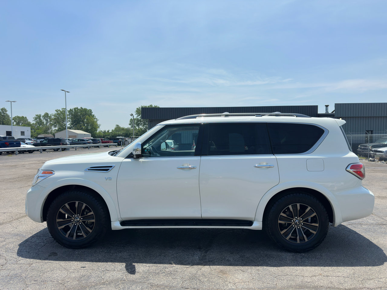 Used 2020 Nissan Armada Platinum w/ Captain's Chairs Package image 5