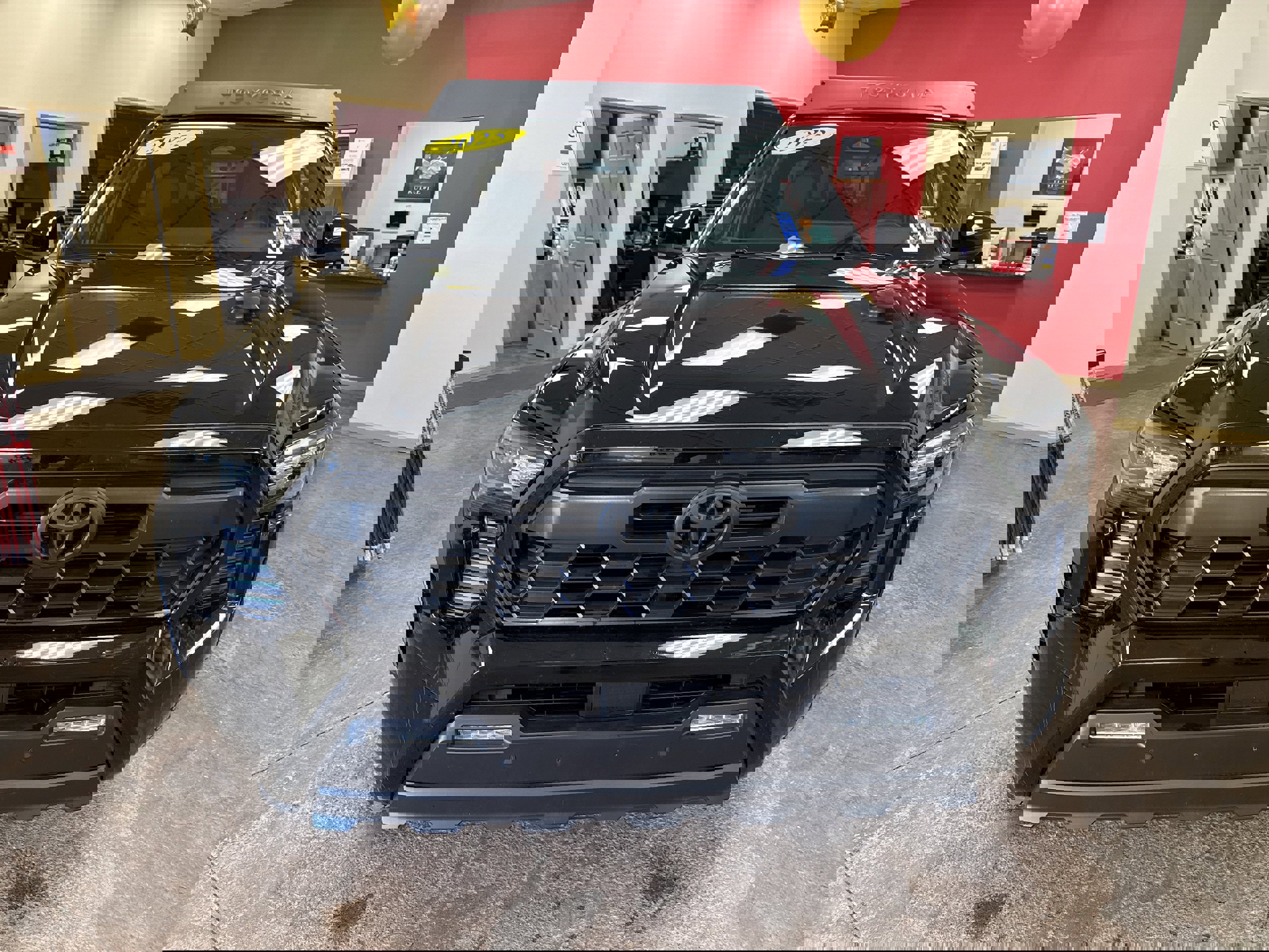 Used 2025 Toyota Tacoma TRD Off-Road w/ TRD Off Road Upgrade Package image 2