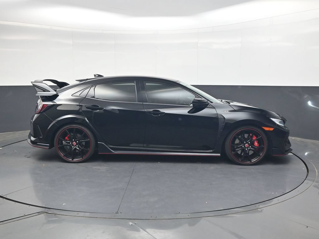 Used 2017 Honda Civic Type R image 3
