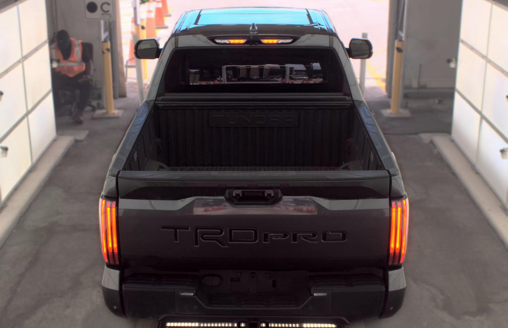 Used 2024 Toyota Tundra TRD Pro AWD/4WD image 5
