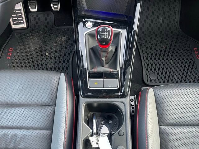 Used 2024 Volkswagen GTI Autobahn image 16