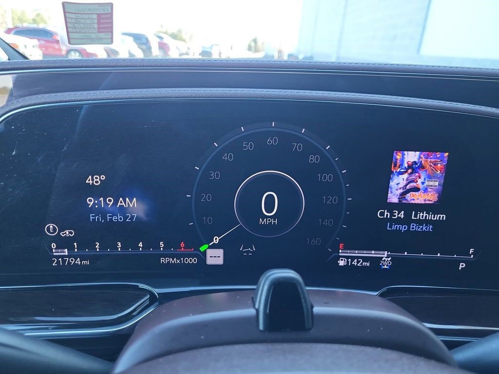 Certified 2024 Cadillac Escalade Premium Luxury Platinum image 22