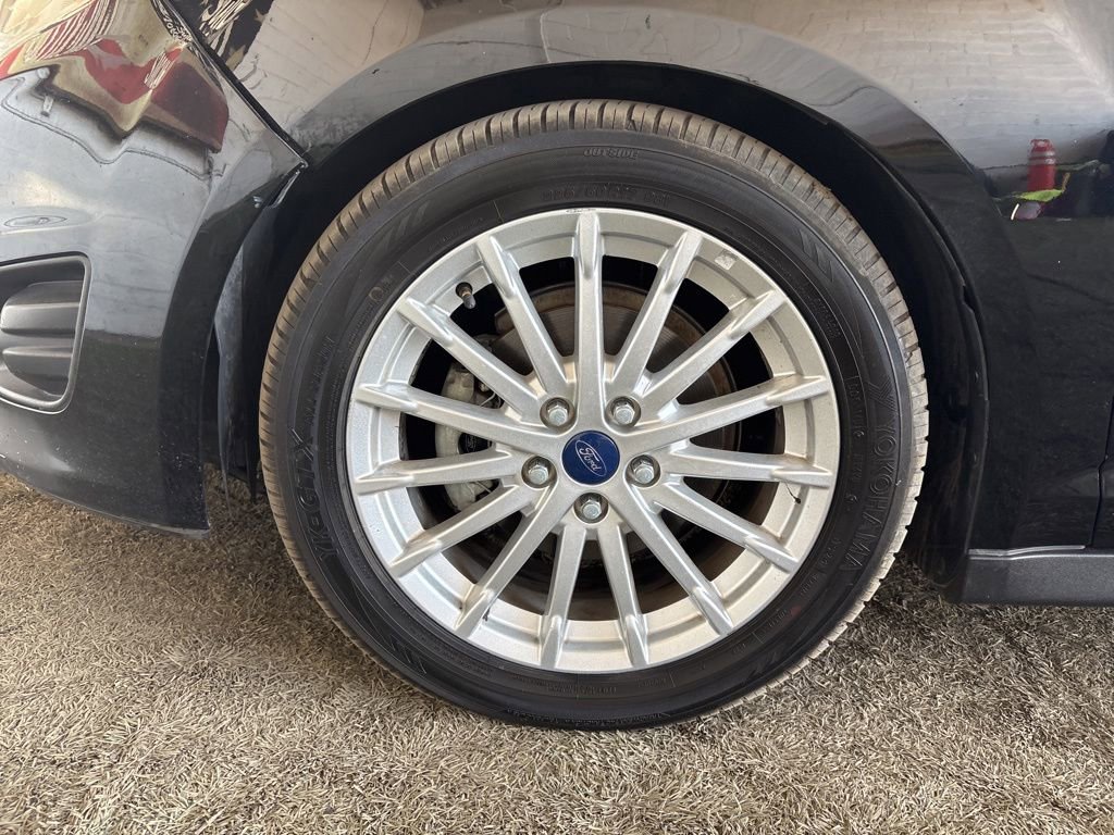 Used 2016 Ford C-MAX SEL w/ Equipment Group 302A FWD image 20