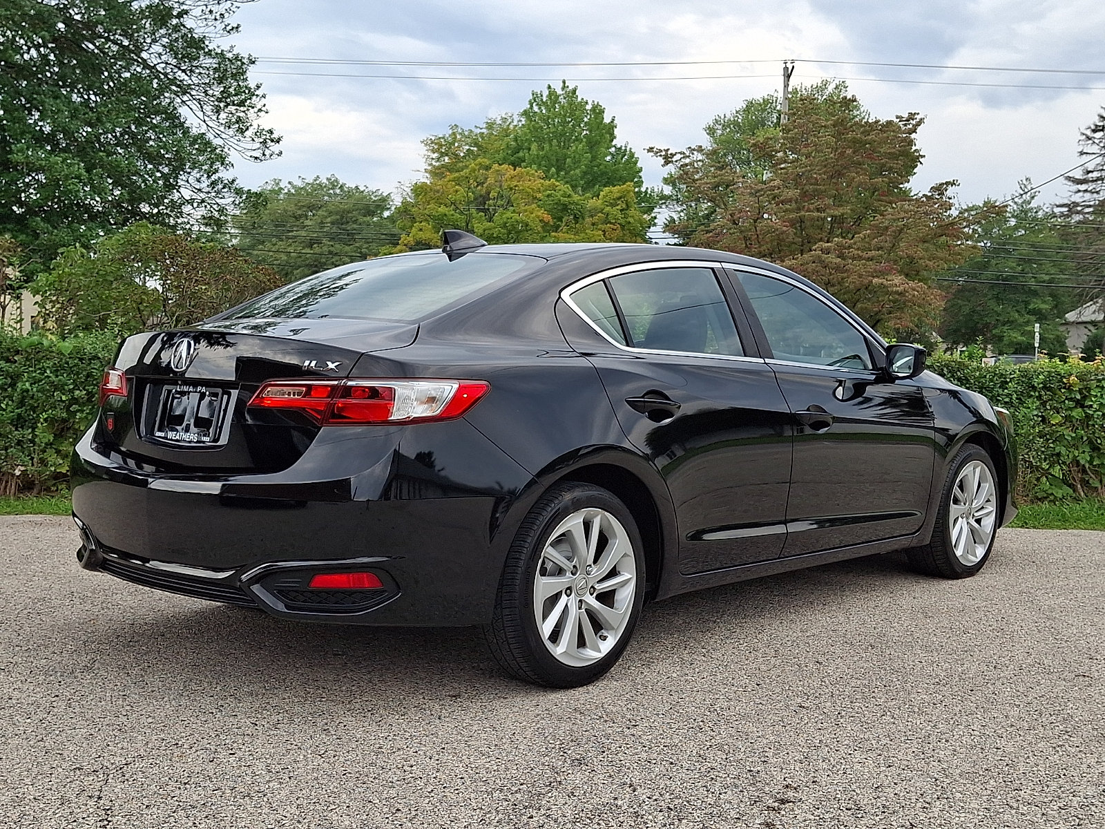 Used 2017 Acura ILX FWD image 6