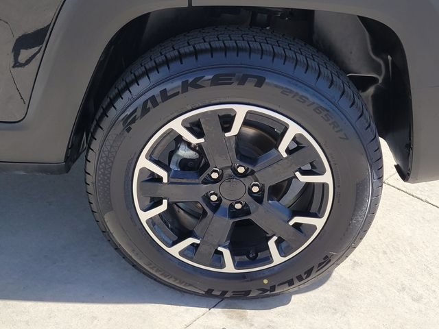 Used 2023 Jeep Renegade Trailhawk AWD/4WD image 13