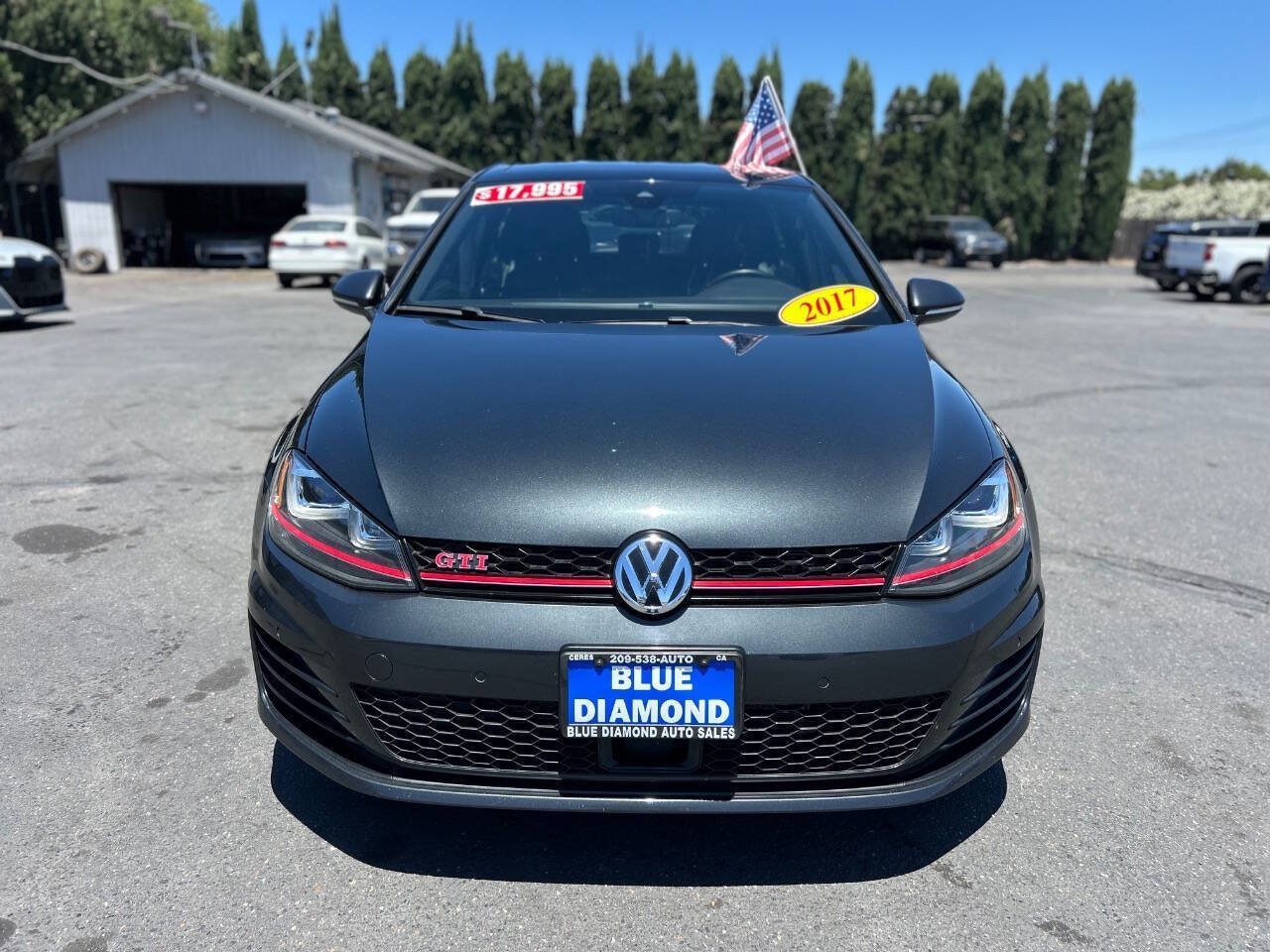 Used 2017 Volkswagen GTI Autobahn FWD image 2