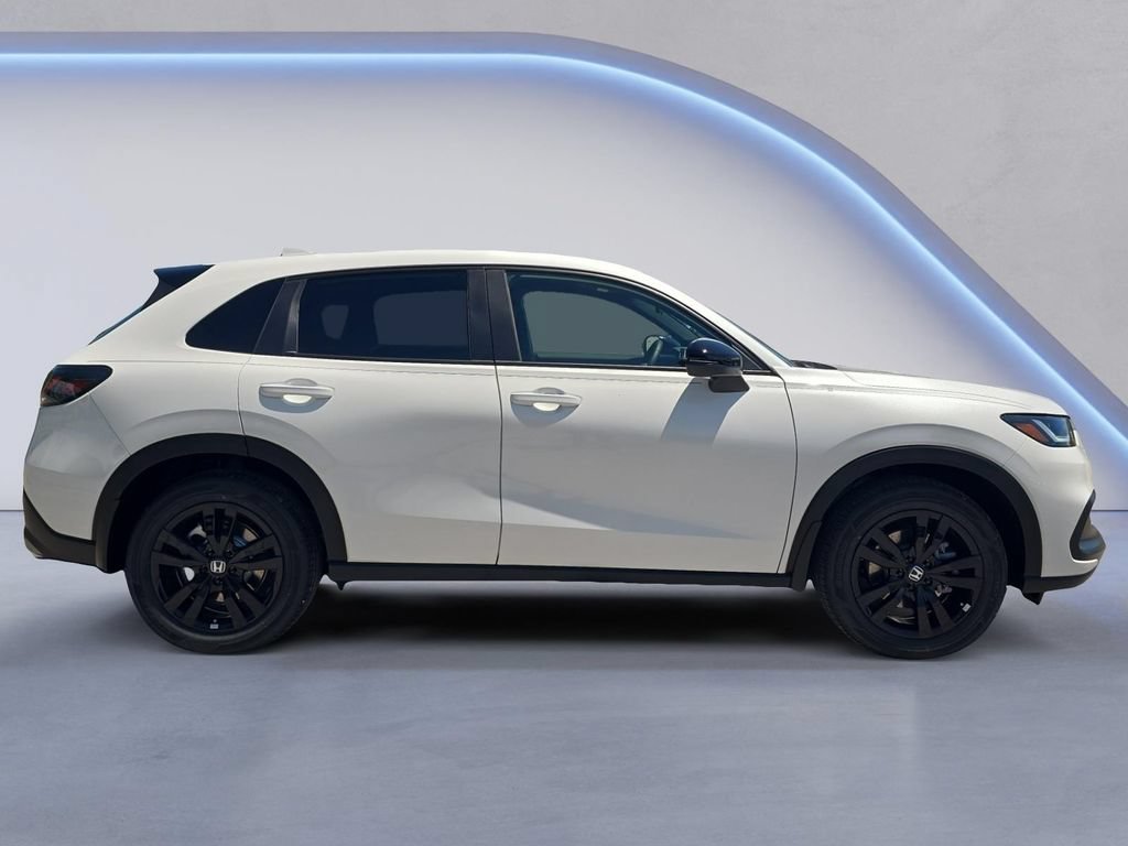 New 2027 Honda HR-V Sport image 8