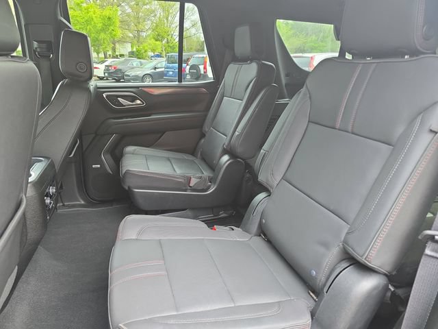Used 2023 Chevrolet Tahoe RST w/ Luxury Package AWD/4WD image 15