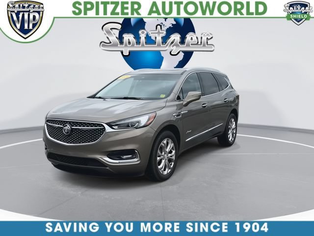 Used 2020 Buick Enclave Avenir w/ Avenir Technology Package FWD image 4