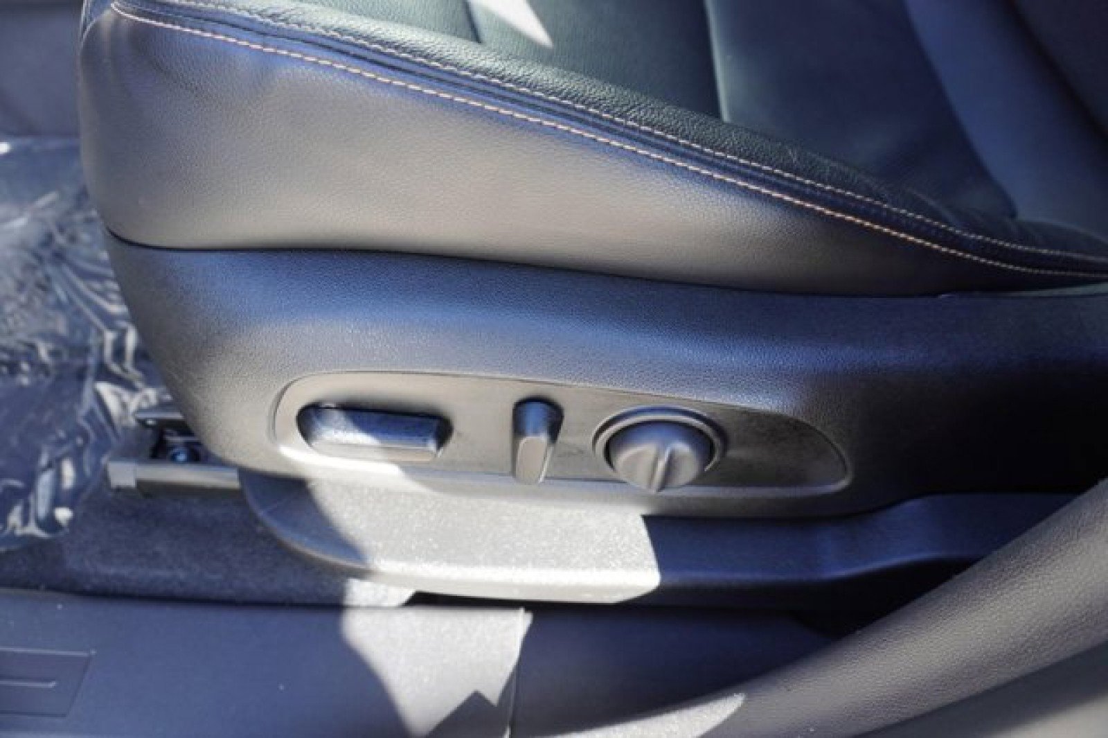 Used 2021 GMC Terrain SLT w/ Infotainment Package II image 23