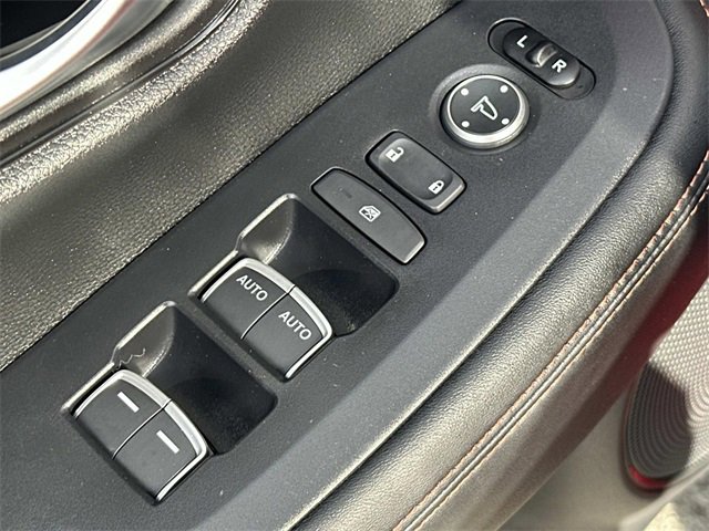 Used 2025 Honda HR-V Sport image 24
