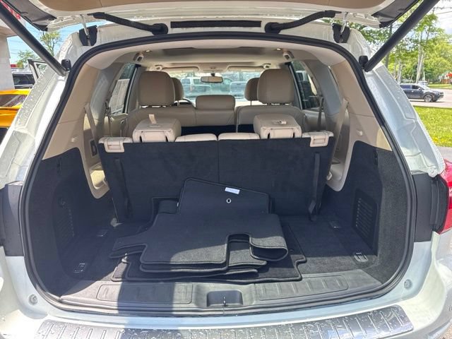 Used 2020 Nissan Pathfinder Platinum AWD/4WD image 22