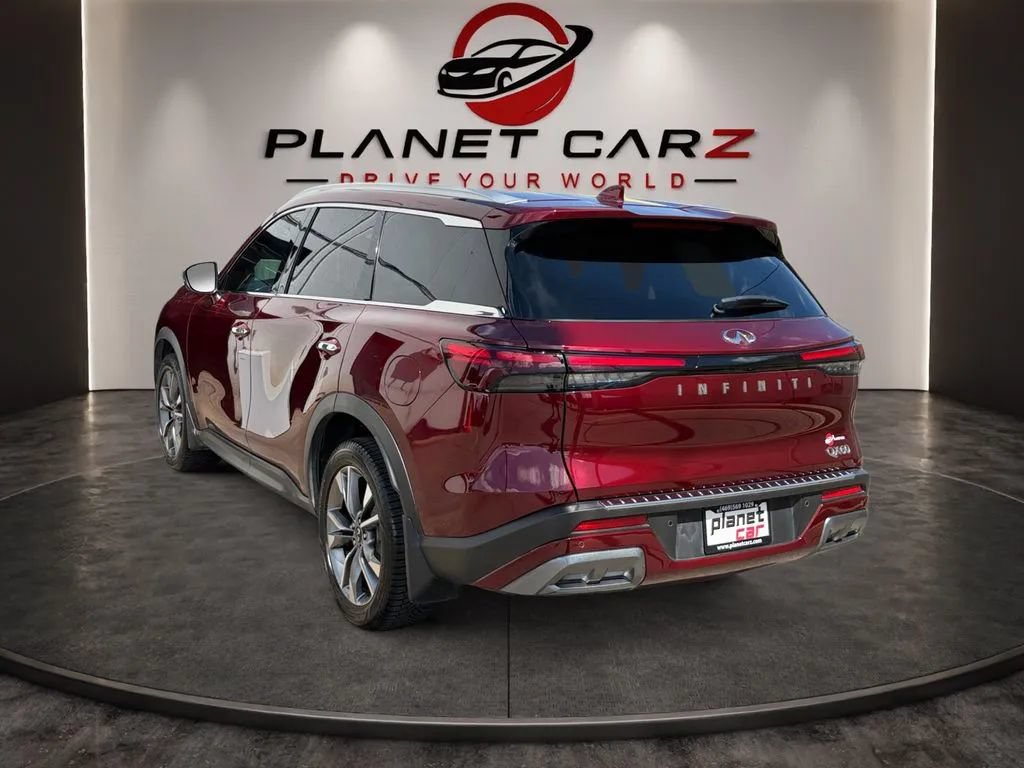 Used 2022 INFINITI QX60 Luxe w/ Performance Audio Package FWD image 3