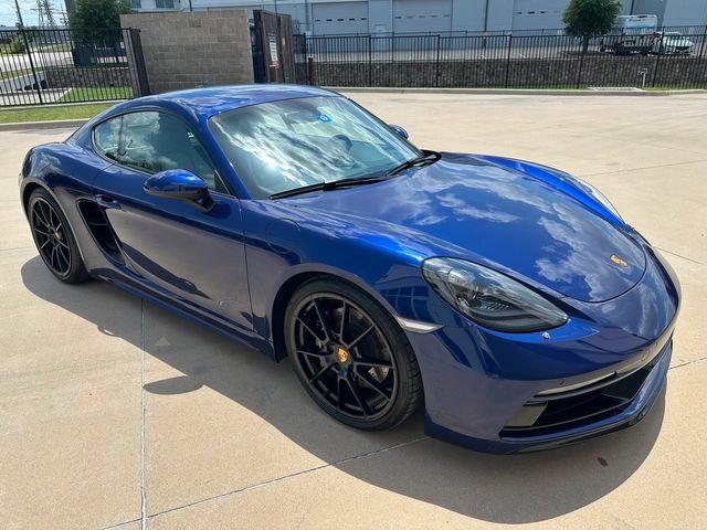 Used 2023 Porsche 718 Cayman GTS RWD image 3