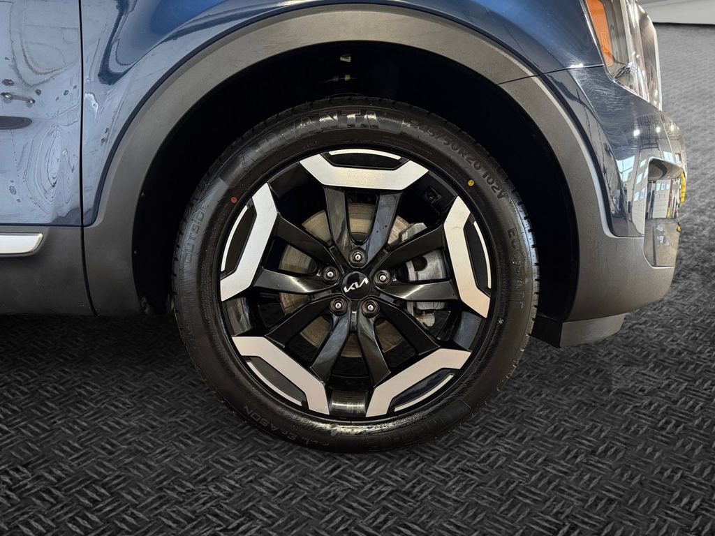Certified 2024 Kia Telluride S w/ S Sunroof Package image 11