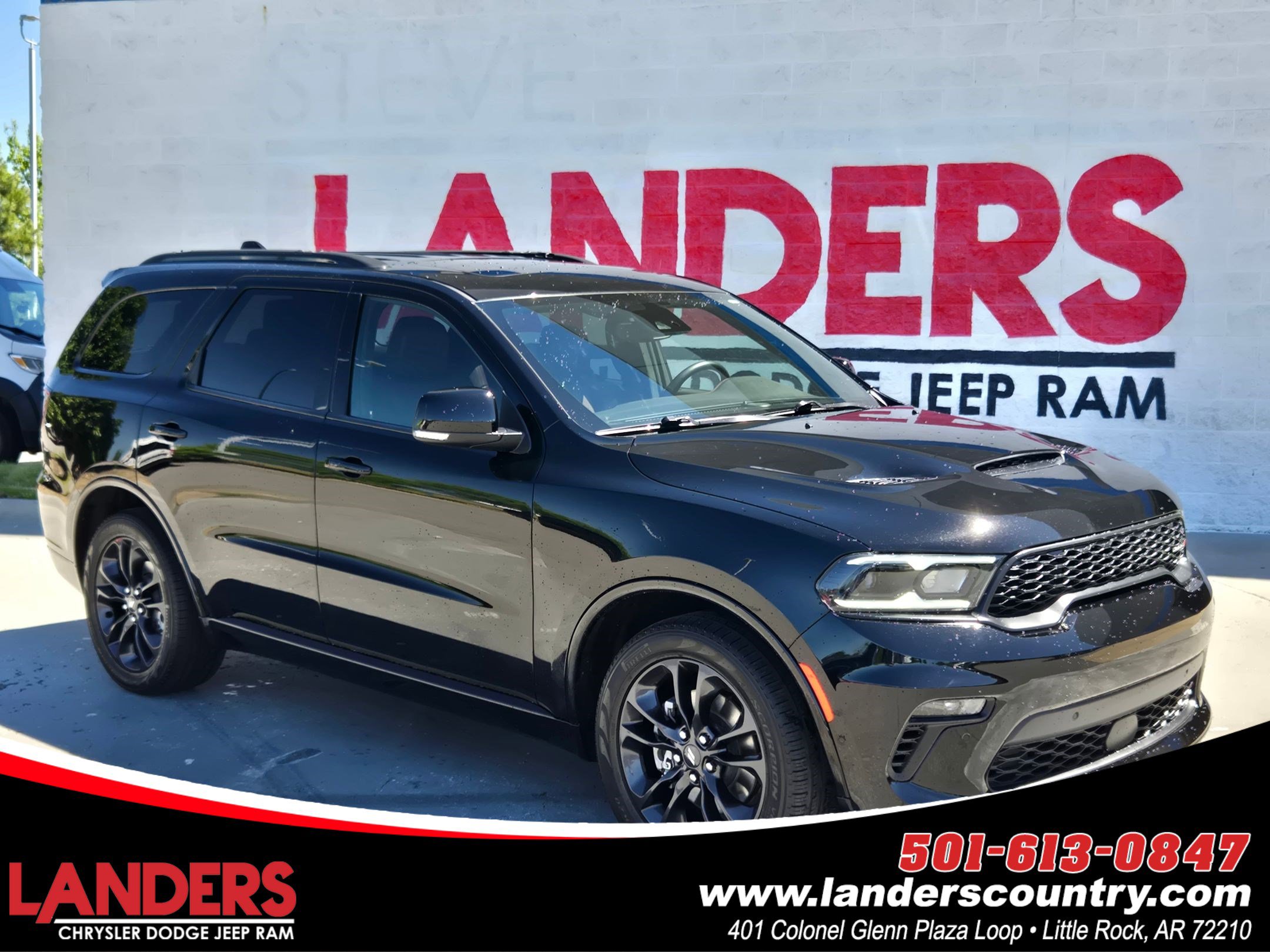 Used 2023 Dodge Durango GT image 1