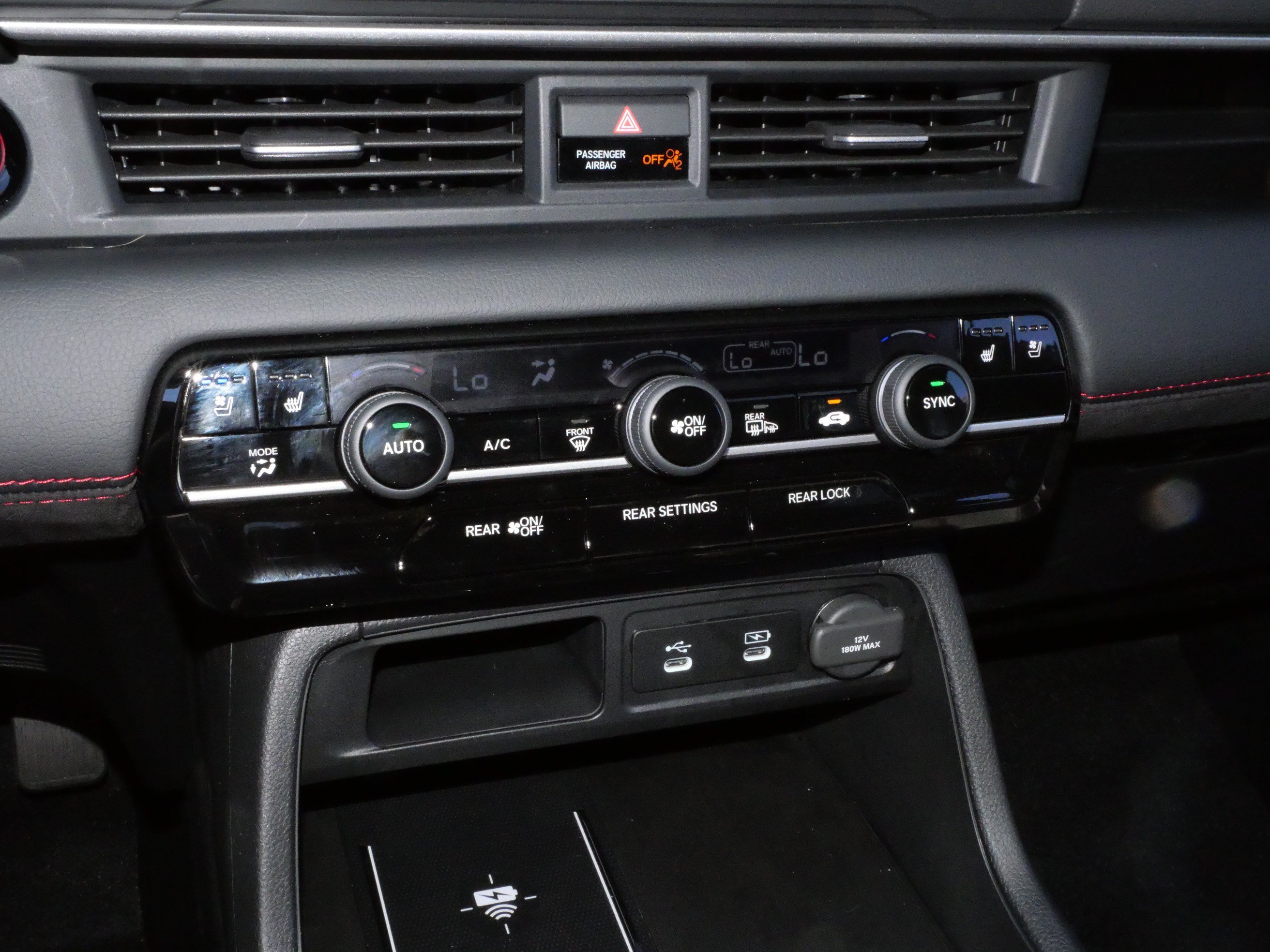Certified 2026 Honda Pilot Black Edition image 23