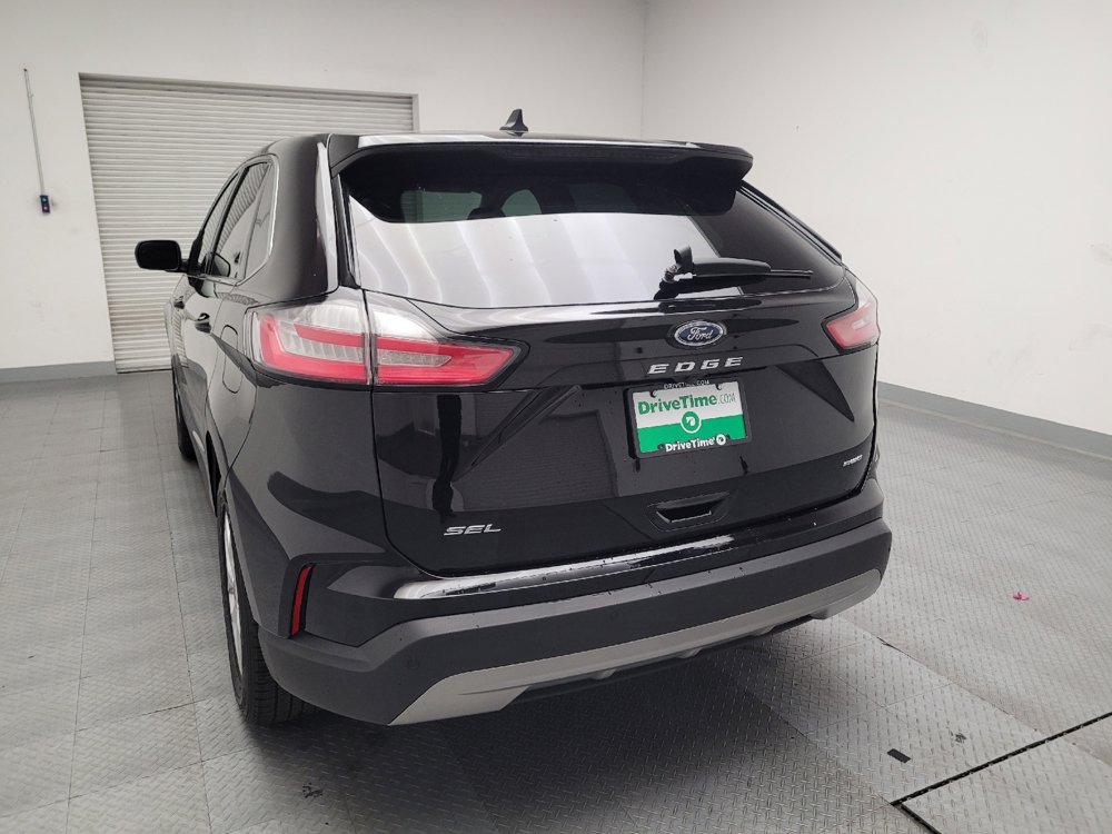 Used 2024 Ford Edge SEL image 6