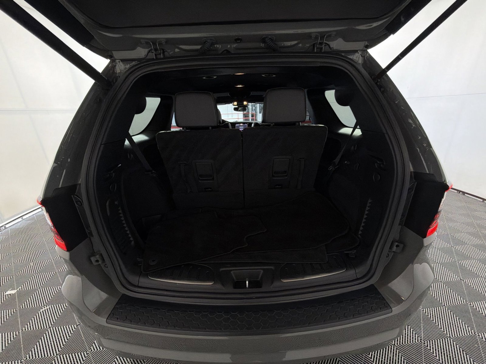 Used 2022 Dodge Durango GT image 27