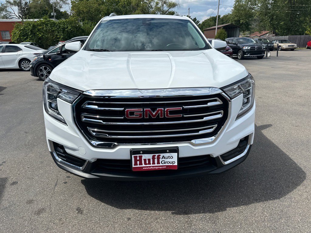 Used 2022 GMC Terrain SLT image 8