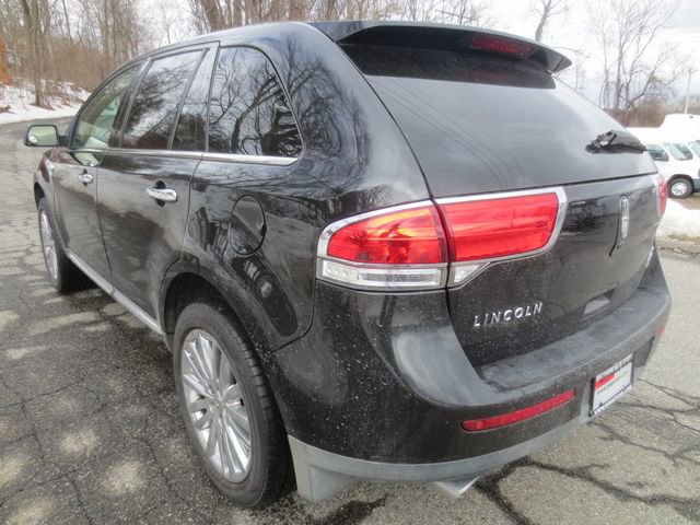 Used 2011 Lincoln MKX AWD w/ 102A Rapid Spec Order Code image 5