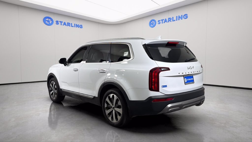 Used 2022 Kia Telluride S FWD image 5