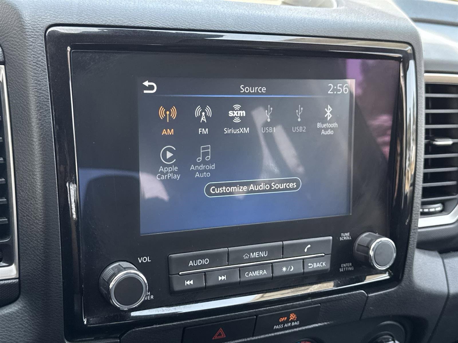 Used 2022 Nissan Frontier SV image 15
