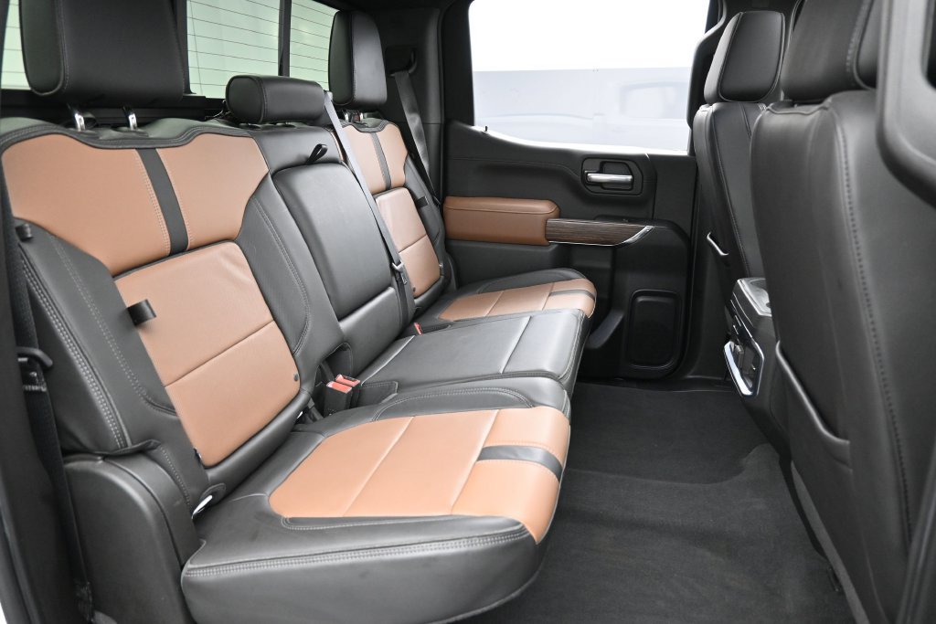 Used 2021 Chevrolet Silverado 1500 High Country AWD/4WD image 29
