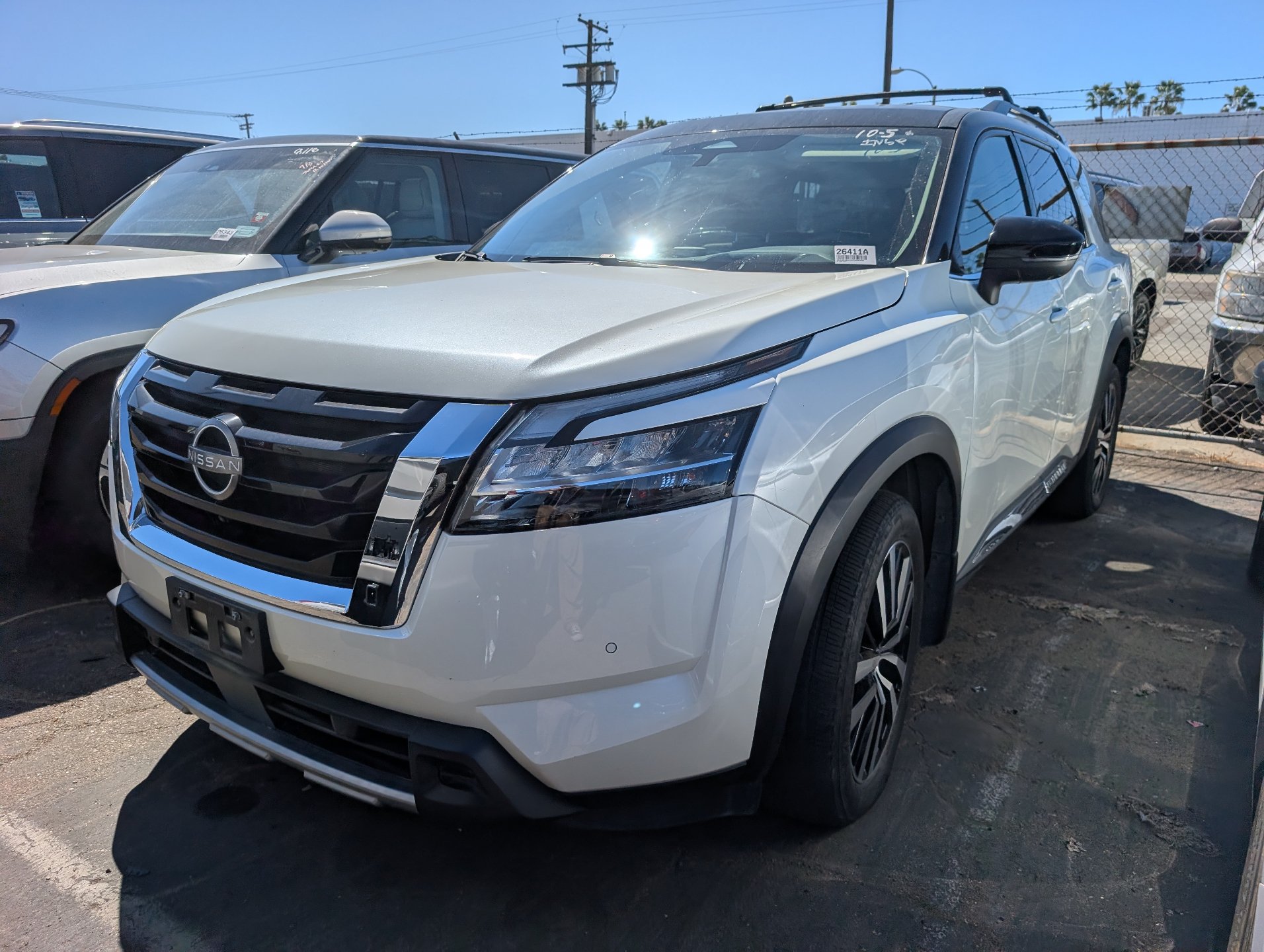 Used 2024 Nissan Pathfinder Platinum