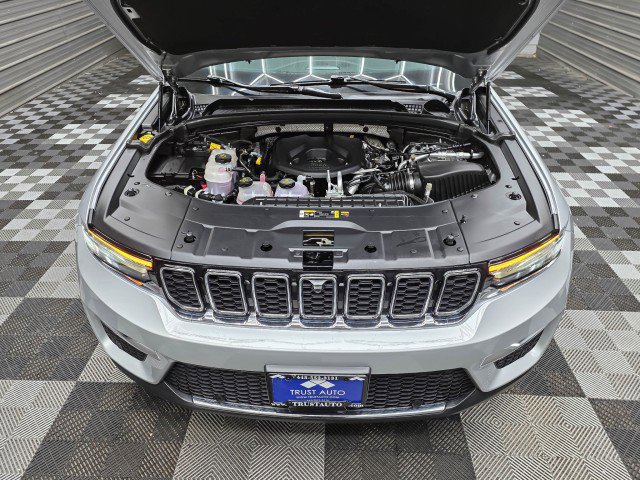 Used 2022 Jeep Grand Cherokee Limited 4xe w/ Luxury Tech Group II AWD/4WD image 43