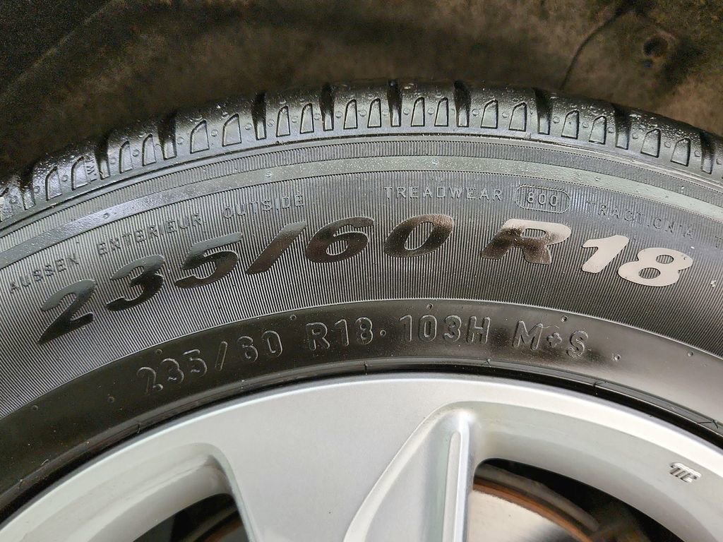 Used 2018 Honda Odyssey EX image 34