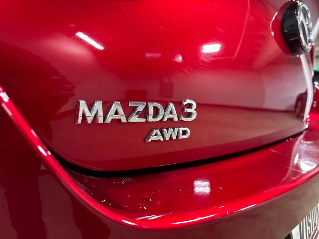 Used 2022 MAZDA MAZDA3 s image 14