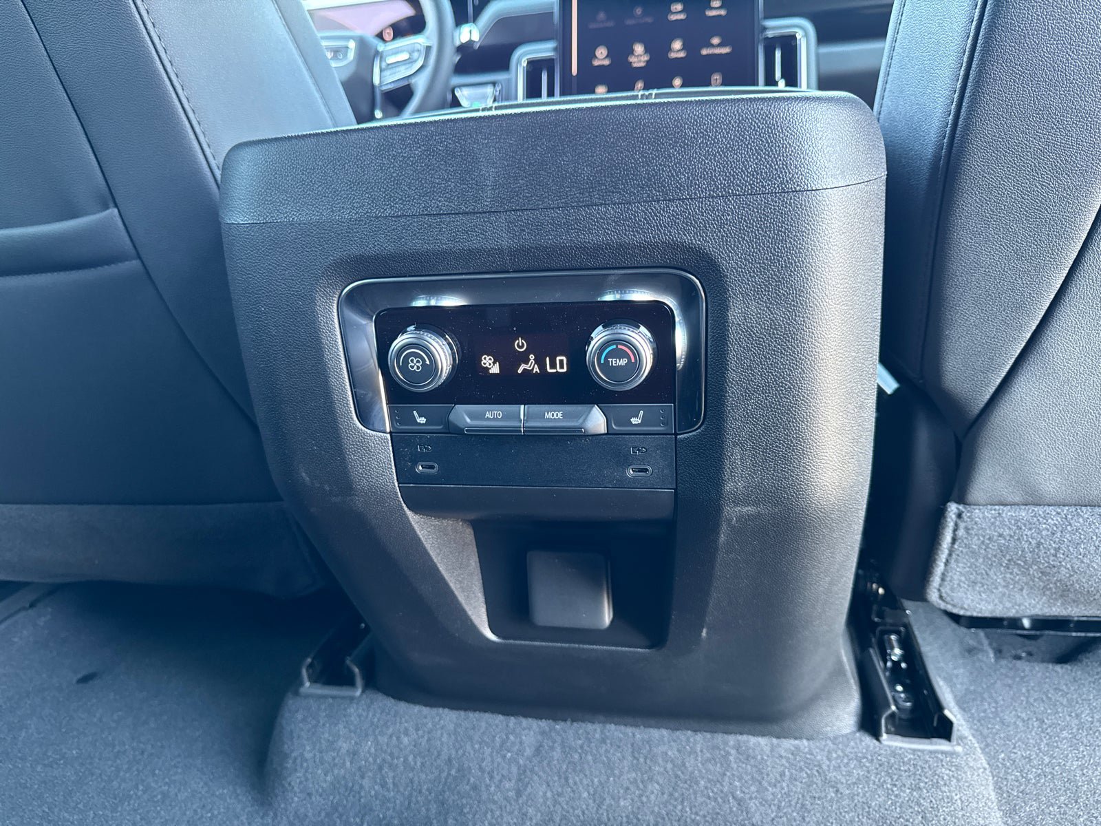 Used 2026 GMC Yukon Elevation image 21
