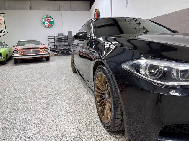 Used 2015 BMW M5 image 52