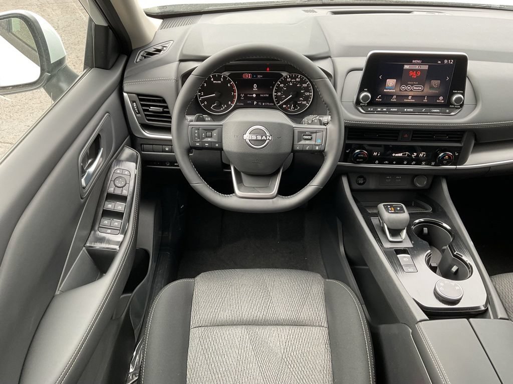 New 2026 Nissan Rogue SV w/ Cold Weather Package AWD/4WD image 15